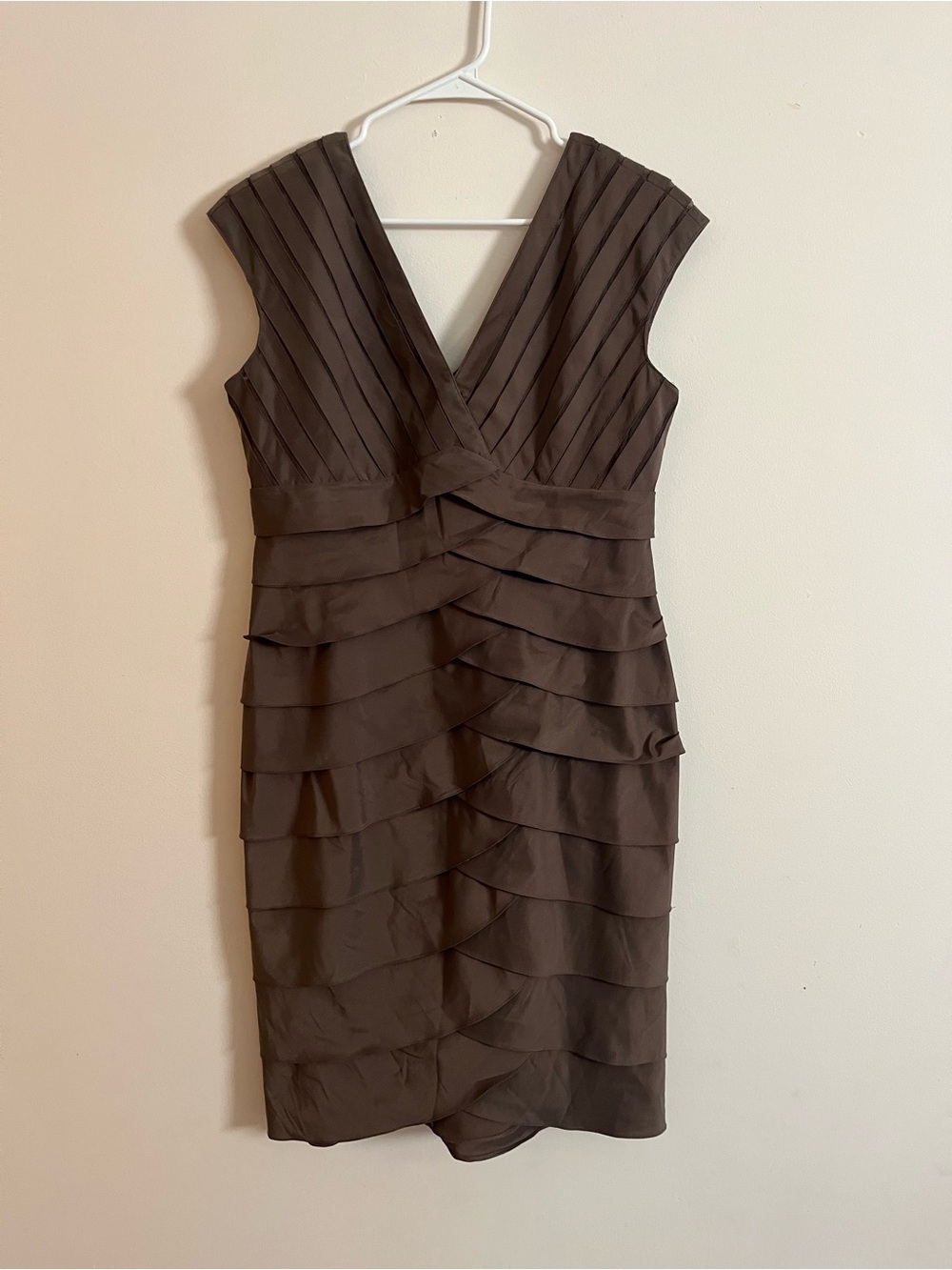 Adrianna Papell brown pleated cocktail dress size 12
